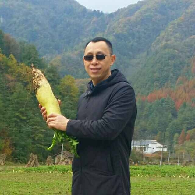 墨迹男的第一张照片--寿宁婚介网