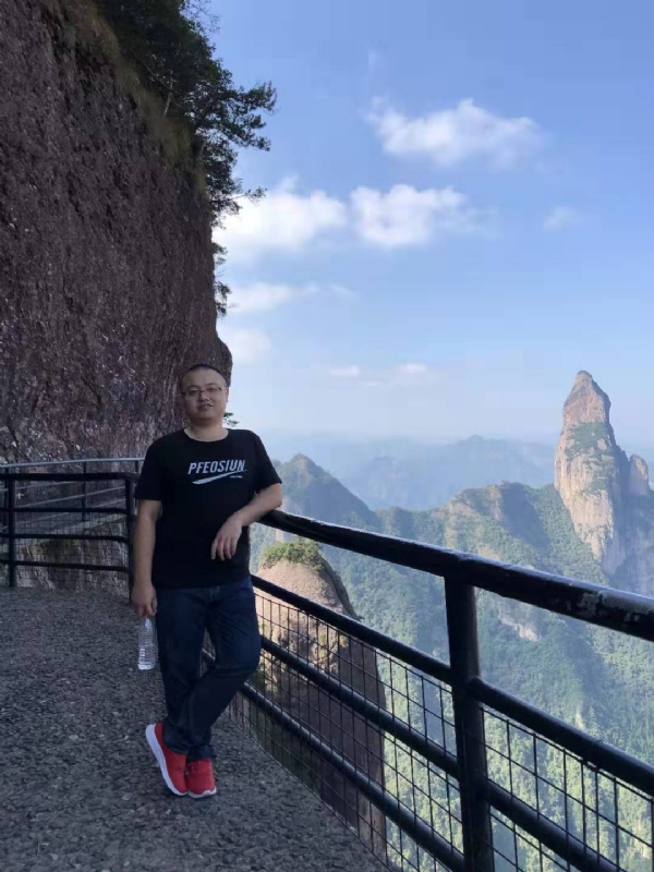 不杵于物的第一张照片--寿宁婚介网