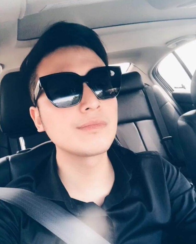 沉稳的第一张照片--寿宁婚介网