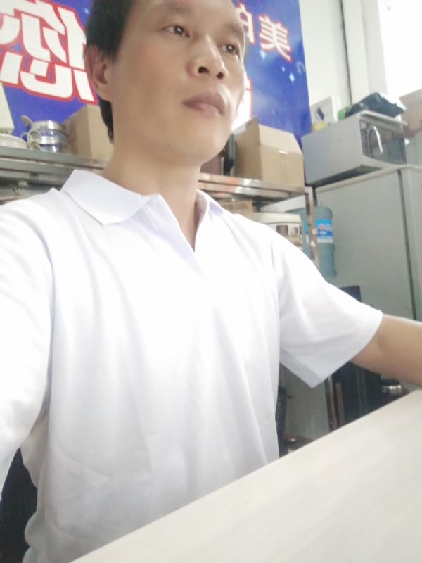 深蓝色的海的第一张照片--寿宁婚介网