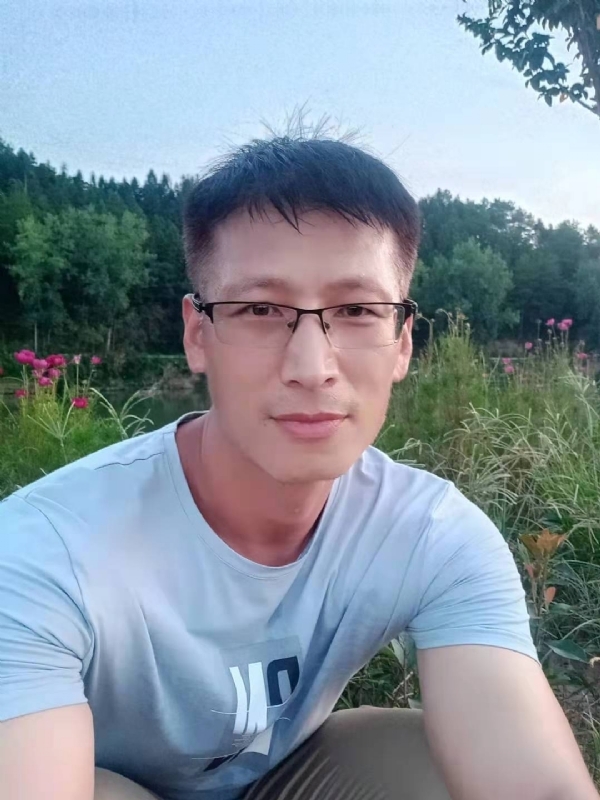 零零柒的第一张照片--寿宁婚介网