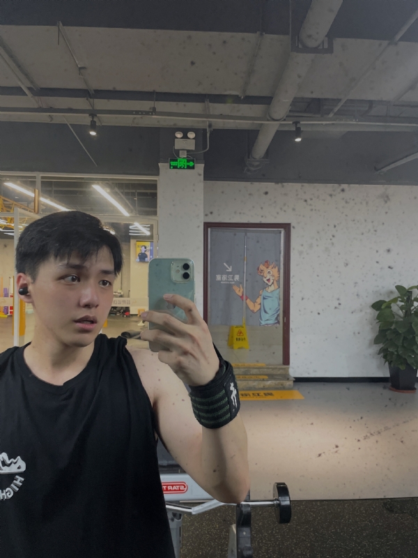 想吃猫的鱼的第一张照片--寿宁婚介网