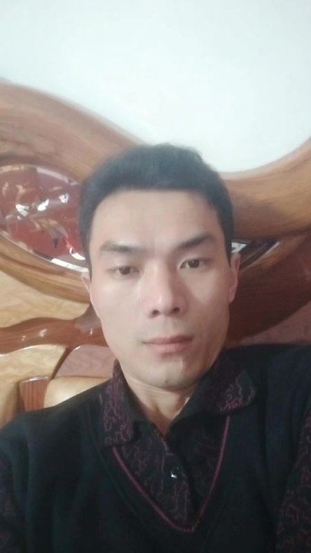 错把真心喂了狗的第四张照片--寿宁婚介网