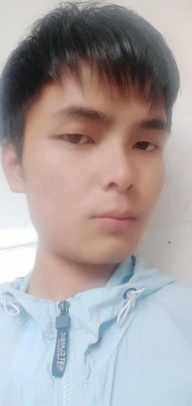 安静的男生的第一张照片--寿宁婚介网