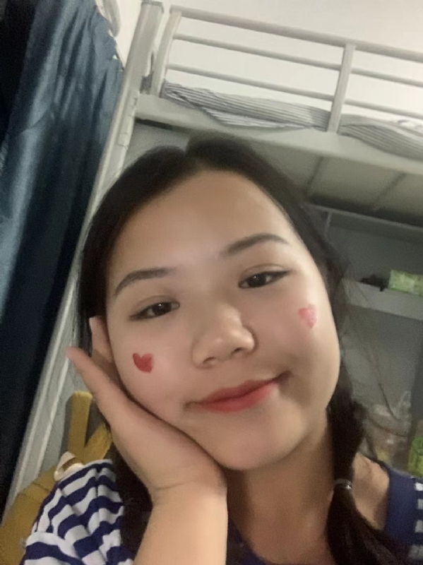轻轻的一片云的第一张照片--寿宁婚介网