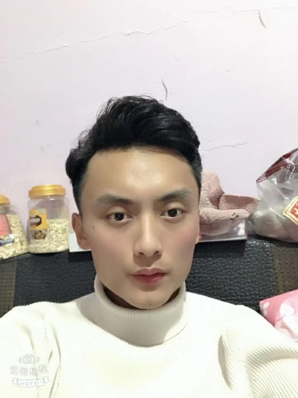 独孤一人的第一张照片--寿宁婚介网