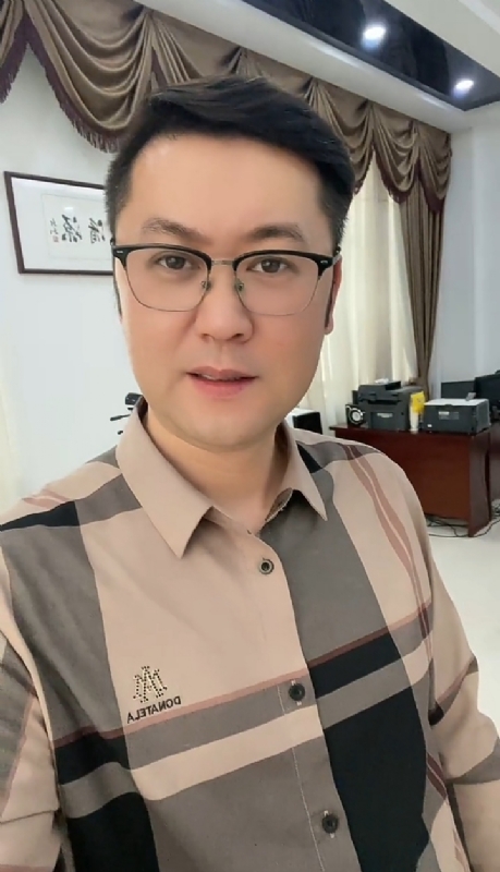 勤勉的第一张照片--寿宁婚介网