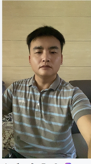 走在红毯那一天的第一张照片--寿宁婚介网
