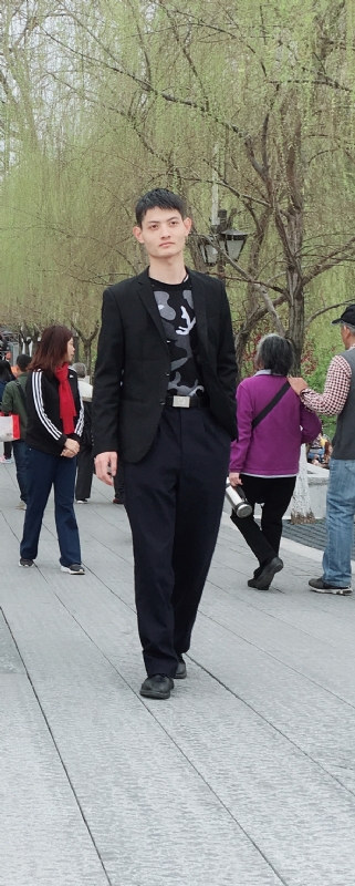 风一样的第一张照片--寿宁婚介网