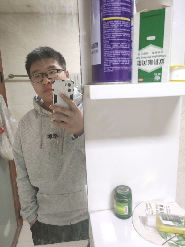乌鸦坐飞机的第一张照片--寿宁婚介网