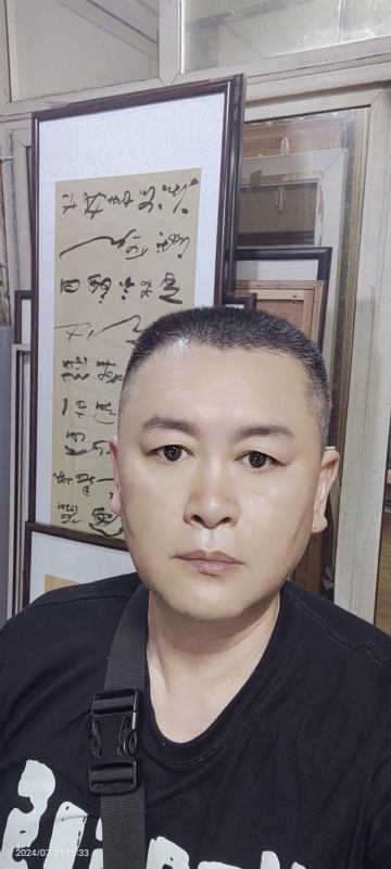 永恒的瞬间的第一张照片--寿宁婚介网