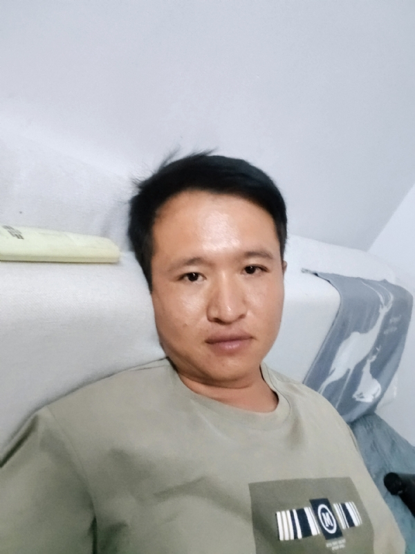 陌生人的第三张照片--寿宁婚介网