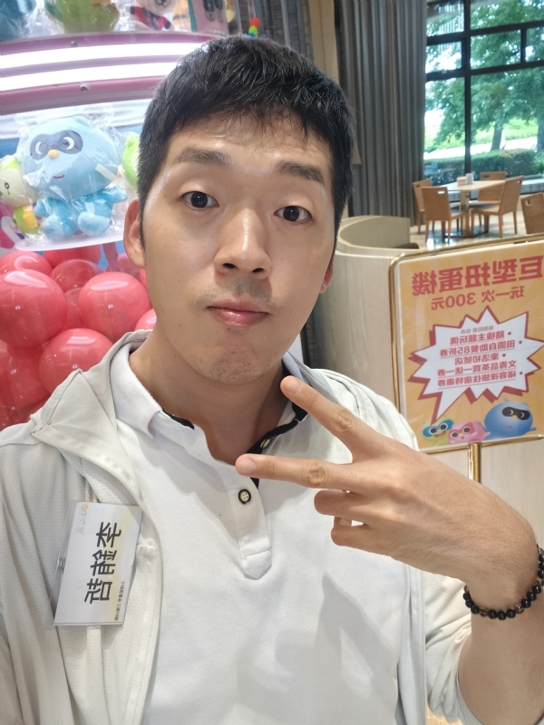 銪哲的第一张照片--寿宁婚介网